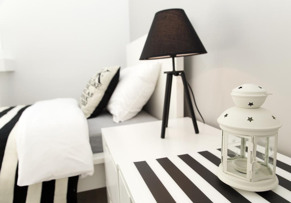 Warsawrent Hit Apartments Bagian luar foto